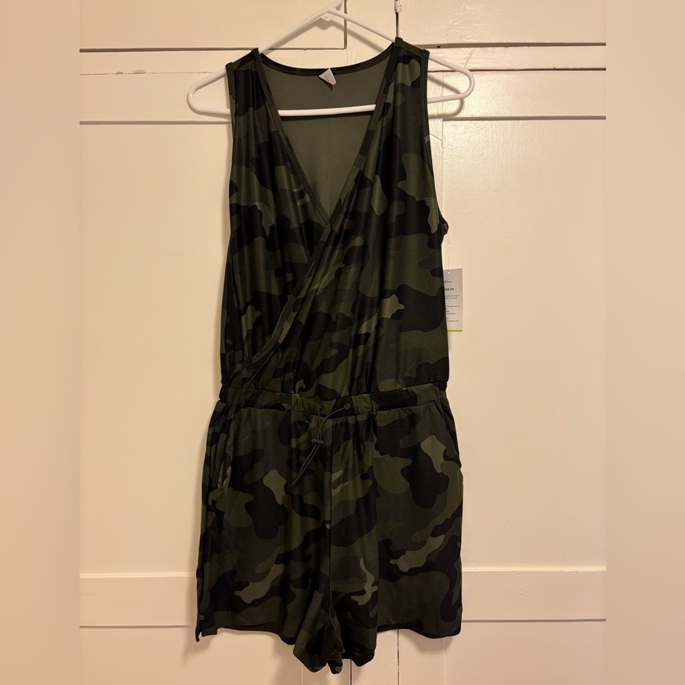 NWT Active Old Navy Breathe On Green Camo Romper
